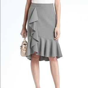 New Banana Republic Luxe Brushed Twil Skirt